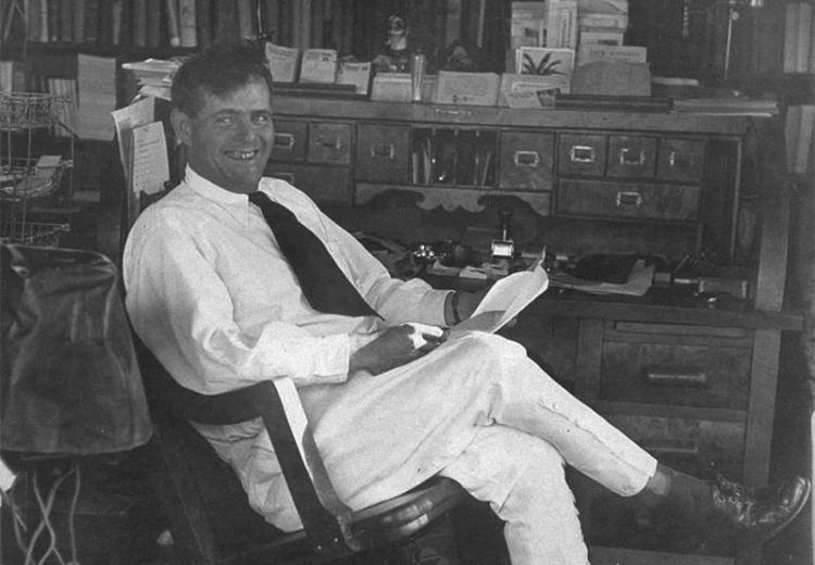 Jack London in his office, 1916.