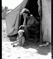 Eighteen-year-old mother from Oklahoma, now a California migrant.