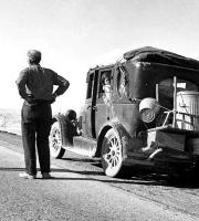Migrant from Chicksaw, Oklahoma, stalled in southern California with no money.