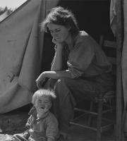 Eighteen-year-old mother from Oklahoma, now a California migrant.