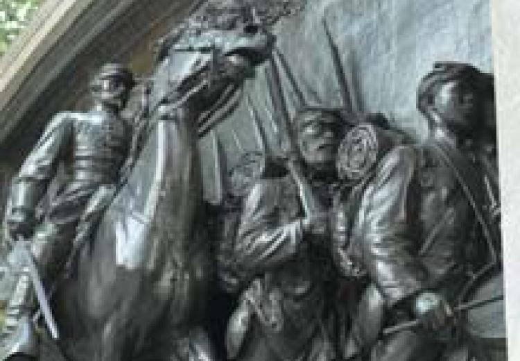 Monument to the 54th Massachussetts, Augustus Saint-Gaudens, showing soldiers on horses