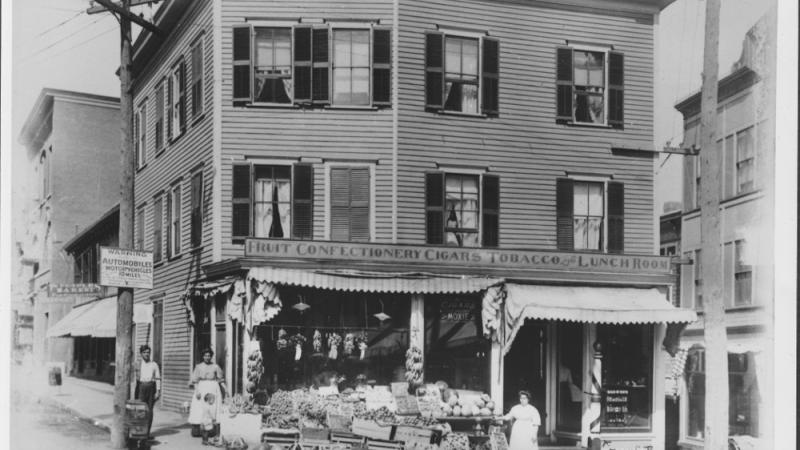 Image from the Rockingham Free Public Library's Cataloged Photograph Collection