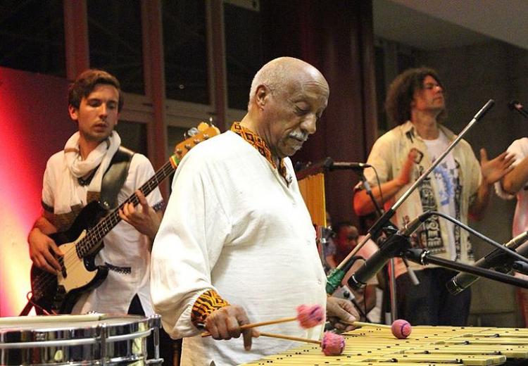 Mulatu Astatke performing at the 50th Anniversary of Australian and Ethiopian diplomatic relations event 2015.