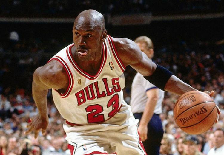 Michael Jordan of the Chicago Bulls goes to the basket.