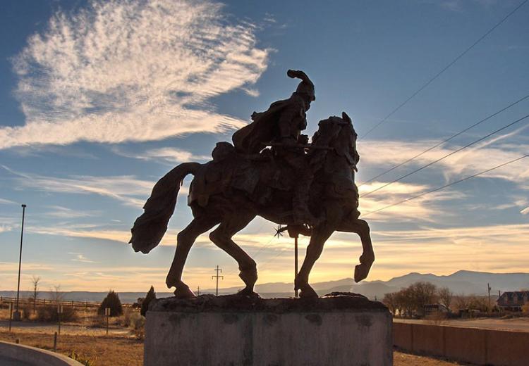 Statue of Juan de Oñate, Capitan General and First Govenor of New Mexico 1598 - 1610.
