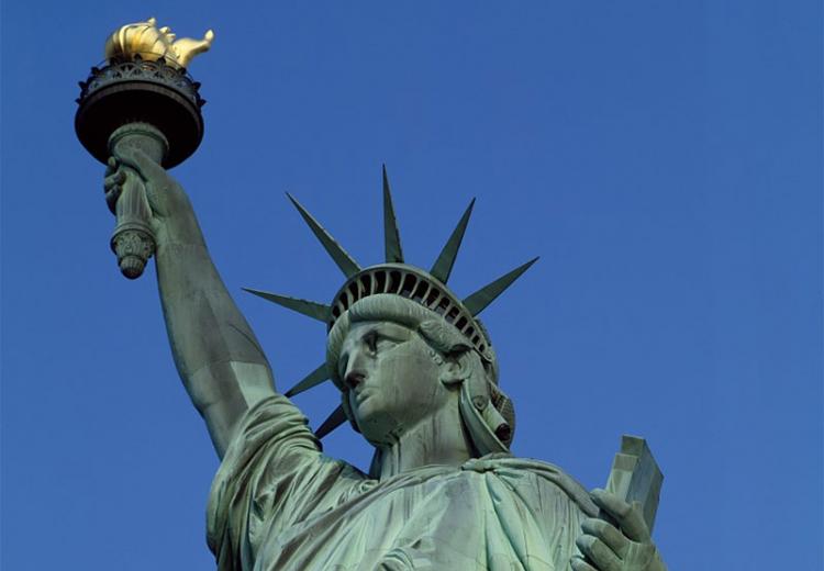 The Statue Of Liberty Bringing The New Colossus To America Neh Edsitement